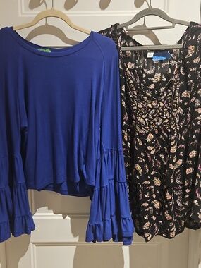 Set of 2 Boho Tops: Old Navy Floral Smocked Blouse & Royal Blue Bell Sleeve Top
